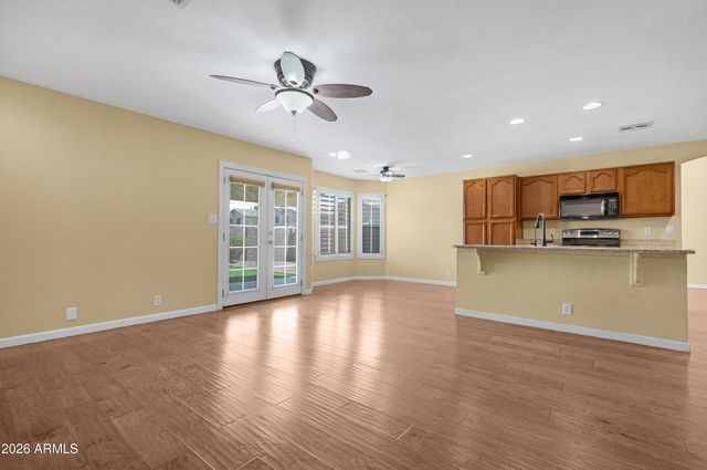 980 E GARY Drive, Chandler, AZ 85225