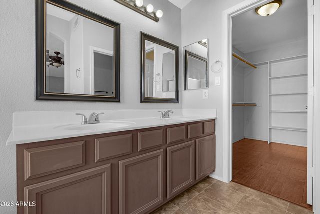 980 E GARY Drive, Chandler, AZ 85225