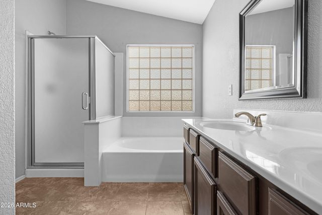 980 E GARY Drive, Chandler, AZ 85225