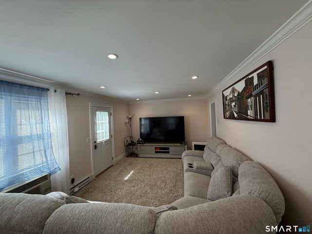 1193 Hope Street 4, Stamford, CT 06907