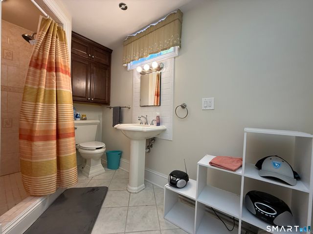1193 Hope Street 4, Stamford, CT 06907