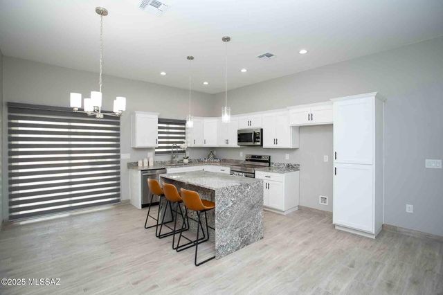 1773 Calle Arabe, Rio Rico, AZ 85648