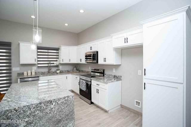 1773 Calle Arabe, Rio Rico, AZ 85648