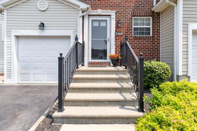 2668 Sawmill Reserve Drive, Powell, OH 43065