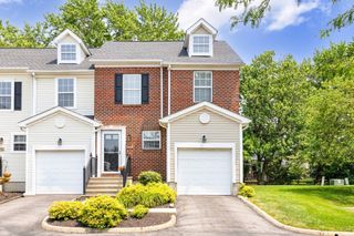 2668 Sawmill Reserve Drive, Powell, OH 43065