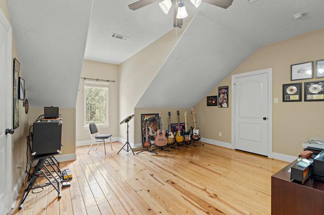 4607 Westerdale Drive, Fulshear, TX 77441