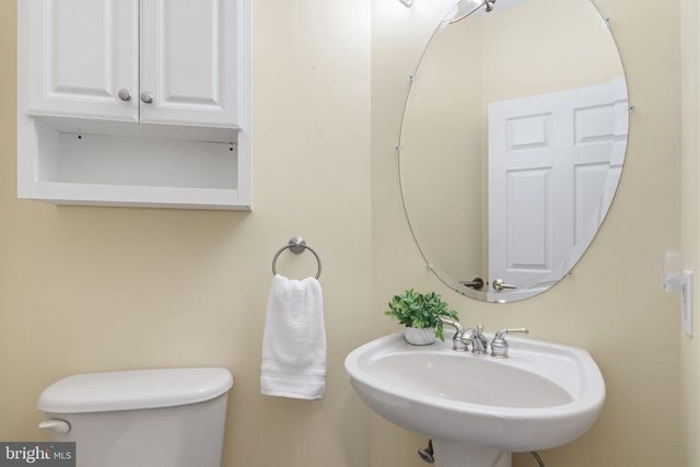 35 ZINNIA WAY, Langhorne, PA 19047