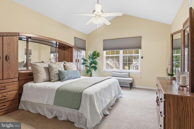 35 ZINNIA WAY, Langhorne, PA 19047