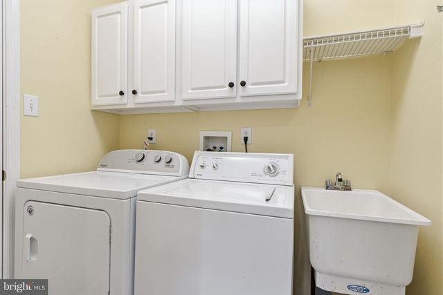 35 ZINNIA WAY, Langhorne, PA 19047