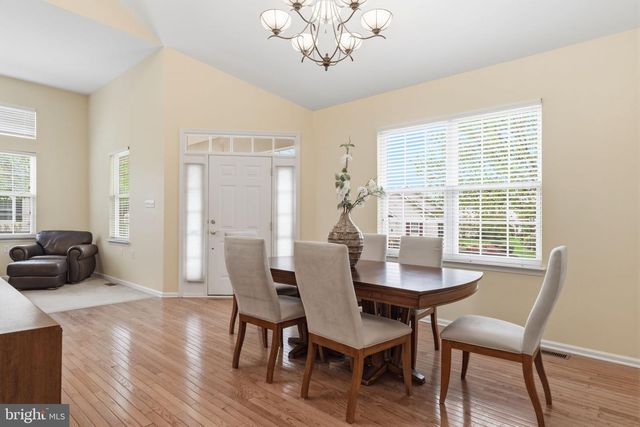 35 ZINNIA WAY, Langhorne, PA 19047