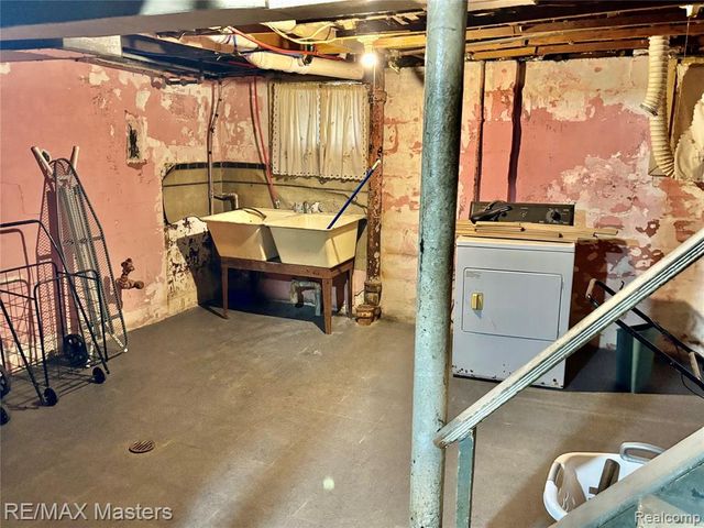 7720 Smart Street, Detroit, MI 48210