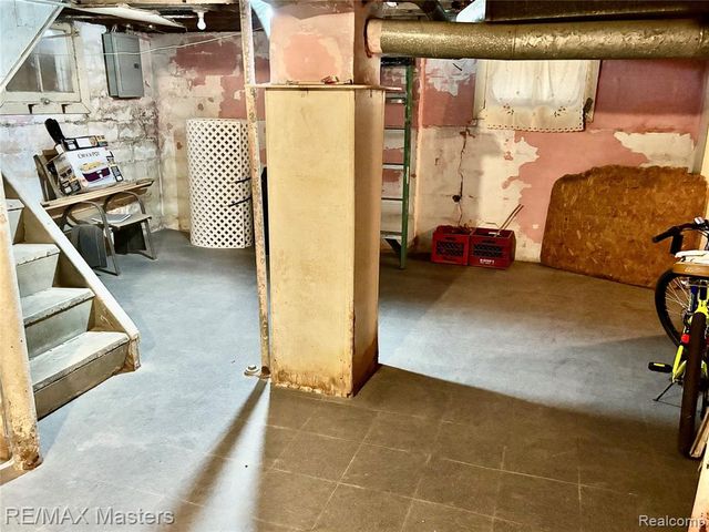 7720 Smart Street, Detroit, MI 48210