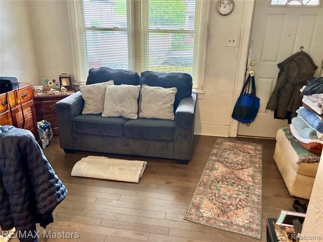 7720 Smart Street, Detroit, MI 48210