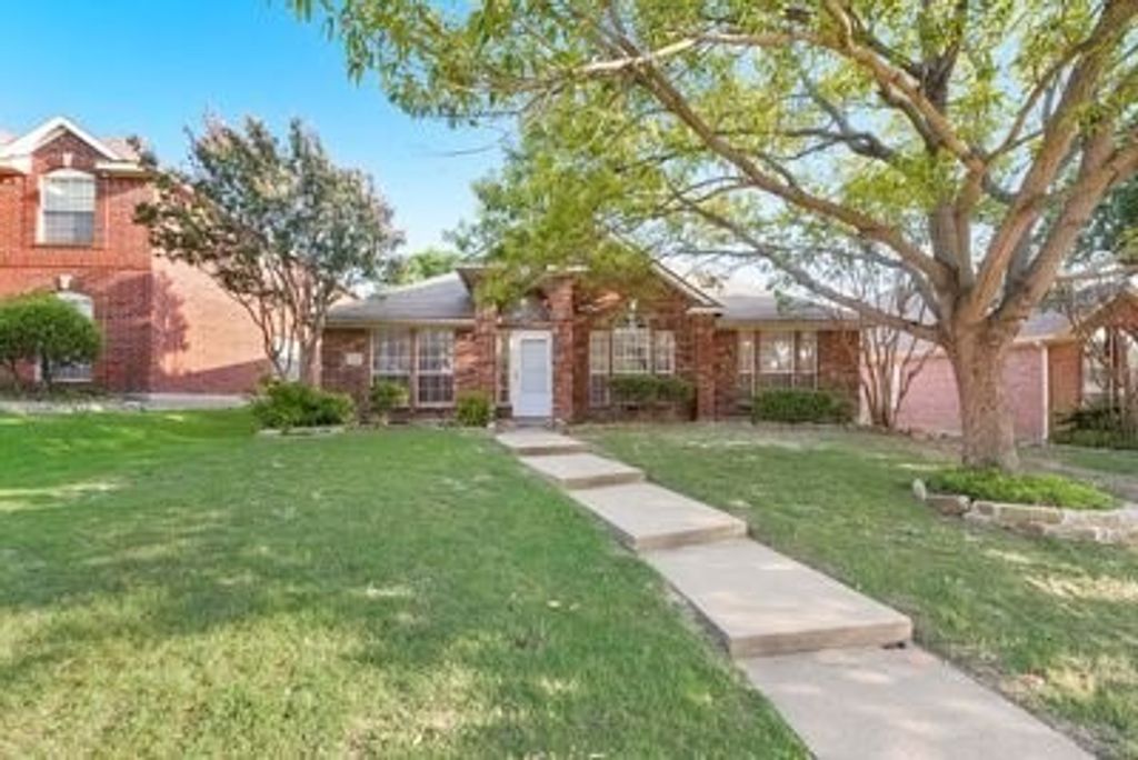 2440 Brycewood Lane, Plano, TX 75025