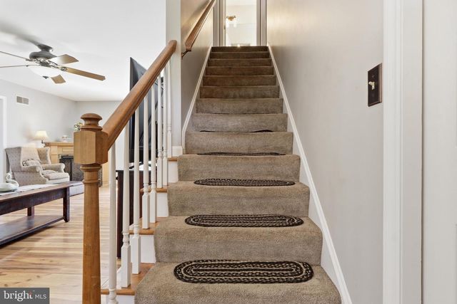 110 PICKERING LN, Nottingham, PA 19362