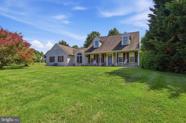 110 PICKERING LN, Nottingham, PA 19362