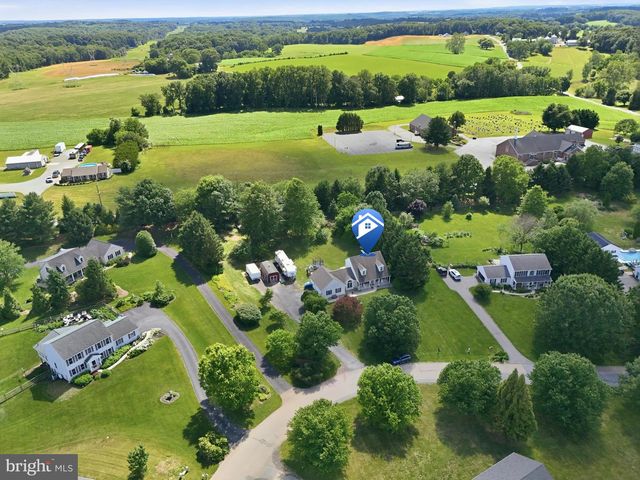 110 PICKERING LN, Nottingham, PA 19362