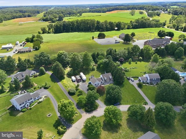 110 PICKERING LN, Nottingham, PA 19362