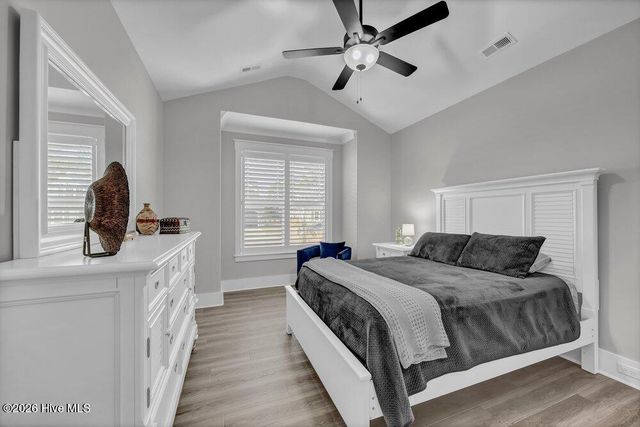 9162 Crossbill Drive, Leland, NC 28451