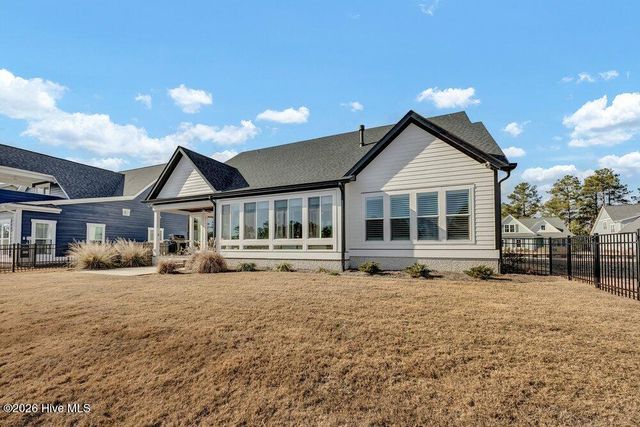 9162 Crossbill Drive, Leland, NC 28451