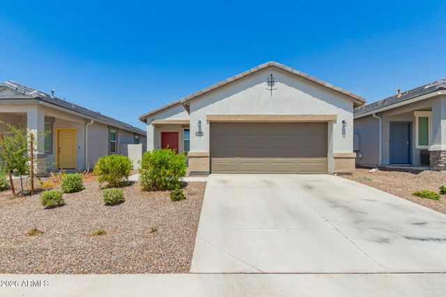 2004 W SANDOVAL Avenue, Apache Junction, AZ 85120