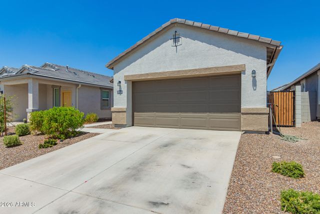 2004 W SANDOVAL Avenue, Apache Junction, AZ 85120