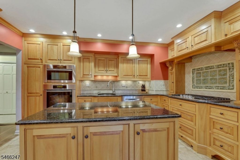 17 Chandler Dr, Wayne Twp., NJ 07470 — photo 3
