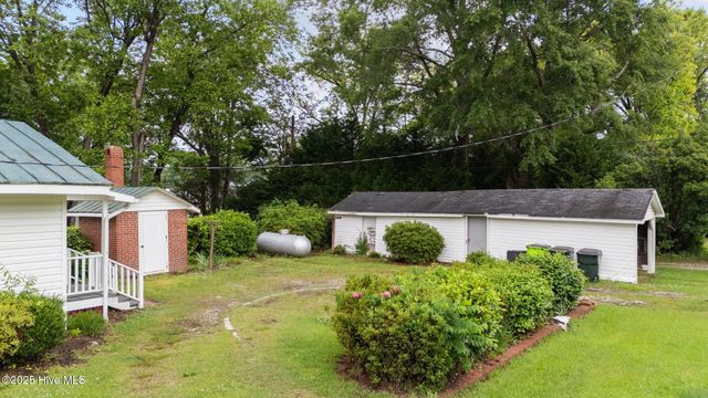 6188 Deans Street, Bailey, NC 27807