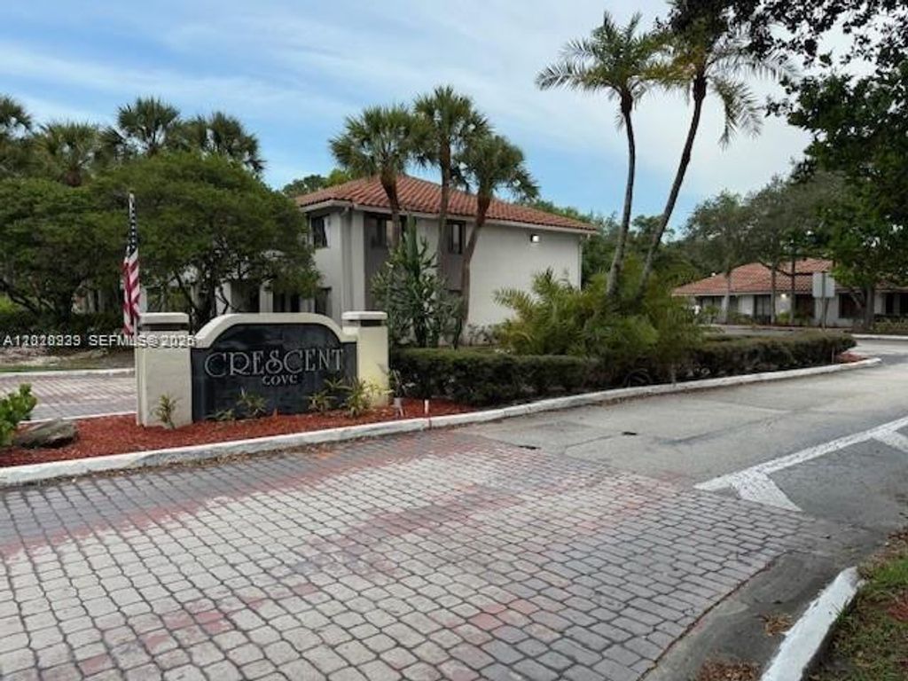 3188 Coral Lake Way 3188, Coral Springs, FL 33065