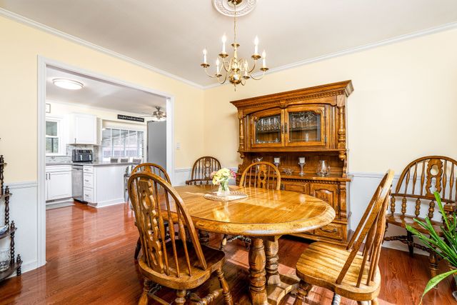 402 Hemingway Dr, Columbia, TN 38401