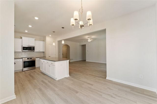 118 Lakeside Drive, Anderson, SC 29621