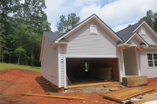 118 Lakeside Drive, Anderson, SC 29621