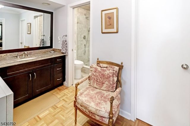 2 Claridge Dr. 3LW, Verona Twp., NJ 07044