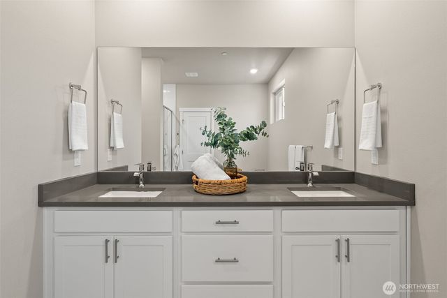 1428 Baker Heights Loop, Bremerton, WA 98312