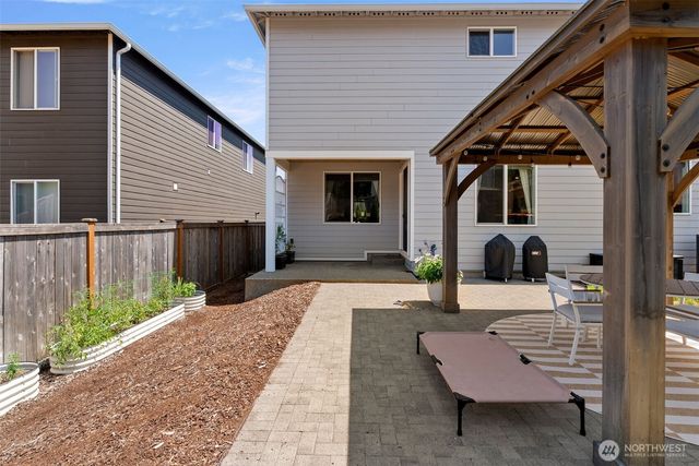 1428 Baker Heights Loop, Bremerton, WA 98312