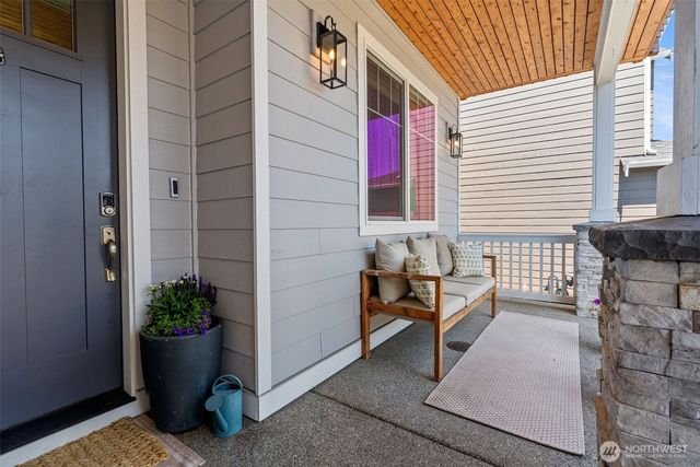 1428 Baker Heights Loop, Bremerton, WA 98312