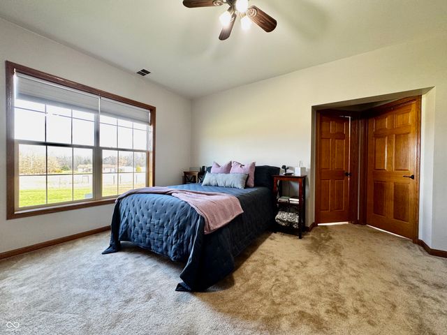 11972 E County Road 50 N, Seymour, IN 47274