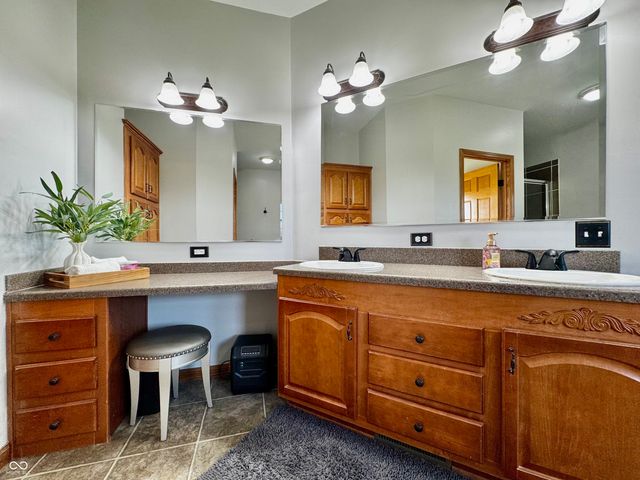 11972 E County Road 50 N, Seymour, IN 47274