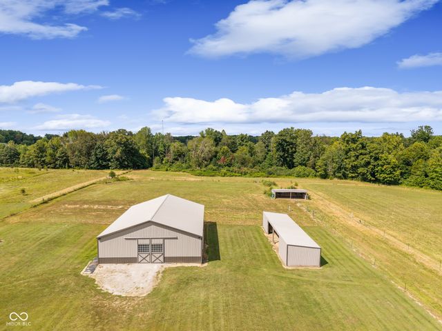 11972 E County Road 50 N, Seymour, IN 47274