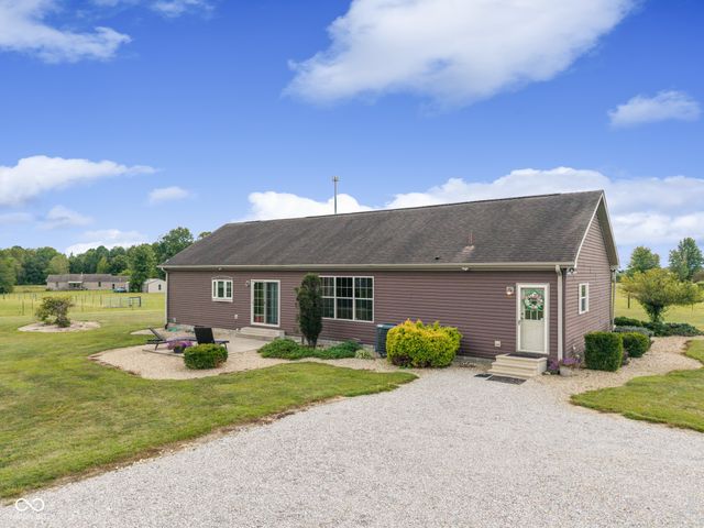 11972 E County Road 50 N, Seymour, IN 47274