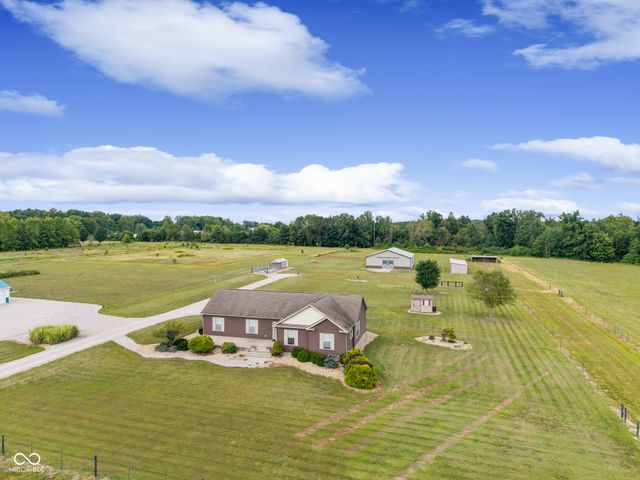 11972 E County Road 50 N, Seymour, IN 47274