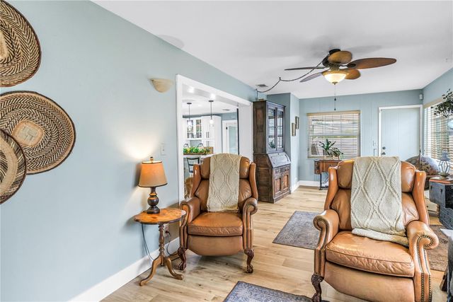 5891 33RD AVENUE N, St Petersburg, FL 33710