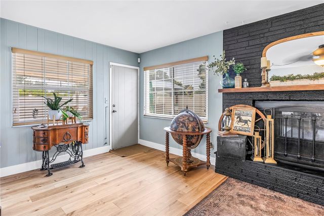 5891 33RD AVENUE N, St Petersburg, FL 33710