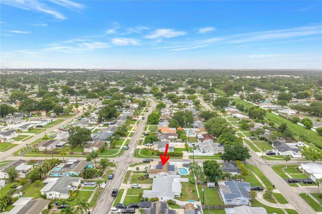5891 33RD AVENUE N, St Petersburg, FL 33710