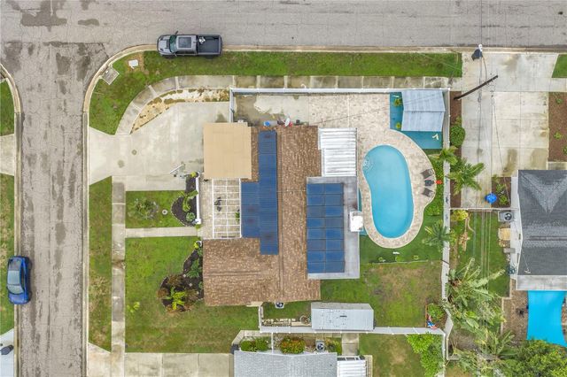 5891 33RD AVENUE N, St Petersburg, FL 33710