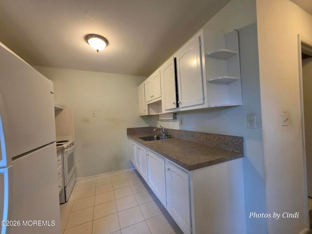 219F Buckingham Court, Lakewood, NJ 08701