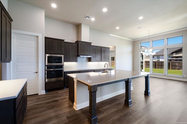 3355 Pintail Pond, Marion, TX 78124