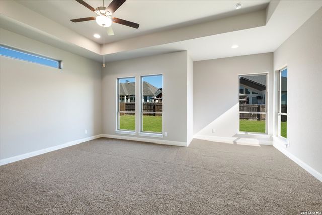 3355 Pintail Pond, Marion, TX 78124