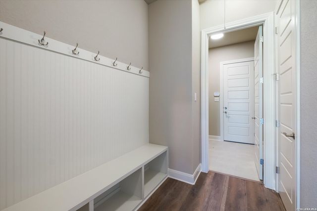 3355 Pintail Pond, Marion, TX 78124