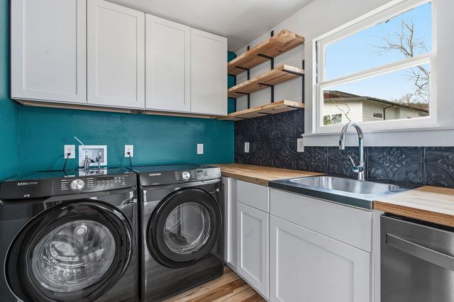 1148 Gunter ST B, Austin, TX 78721